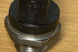 Sensor de pressão de combustível MERCEDES-BENZ E (W211) A0061536528