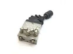 Palanca Hidráulica Scania OEM 0009084 - Usada