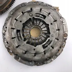 Volant Moteur Bi-Masse BMW 1 3 E81 E87 E90 E91 116i 316i