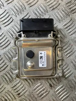 ADBLUE Styrmodul OEM 237G00120R - Begagnad