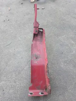 AUDI A5 8T Support D'Aile Avant Droit 8T0821136A