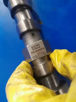 Árbol de levas Opel Astra K 1.2 Turbo OEM 55508596