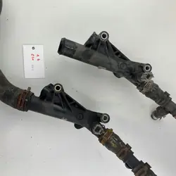 Durite Eau OEM BM5G-8K556-EA pour Ford Volvo