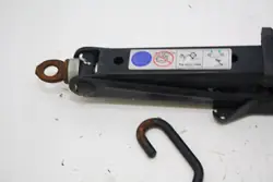 Fiat OE 51776309 Begagnad Biljacks för Croma & 159