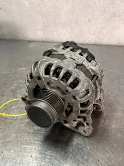 ALTERNATOR VW T-ROC 04E903015H