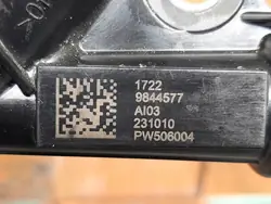Termostat OEM 9844577 för BMW 5 G60, 7 G70, X3 G45