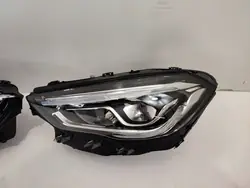 LAMPE AVANT GAUCHE LED HAUTE PERFORMANCE MERCEDES GLA W247