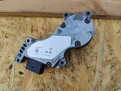 Volkswagen Golf VII Öljypumppudirektori 0GC927373L