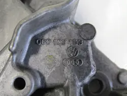 OEM O6D103153 Audi A3 2.0 FSI Kamaxel Tätningshus