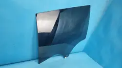 Vitre Portière Arrière Gauche Mercedes W206 C220 OEM A2067352300