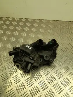 Vattenpump Volkswagen POLO 2016 04C121121C