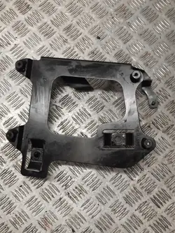 Kühlerhalterung OEM GX73-6K767-AC für Range Rover