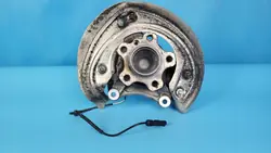 Pivot avant gauche BMW 621654 avec moyeu et disque