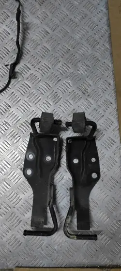 Pakoputken kiinnike Lexus RC-F OEM 423tsagdg