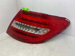 Rechtes Rücklicht Mercedes W204 C-Klasse Coupé 2011-2014 OEM
