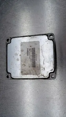 Ordinateur de moteur 12229410 HSFI 2.4 Opel