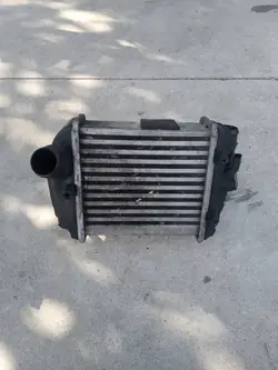 Radiador Intercooler Izquierdo Audi A4 B6 2.5 TDI