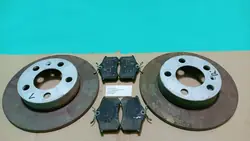 Skoda Scala Achterremschijven + Blokken Set