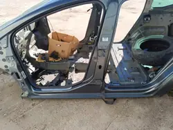 Peugeot 5008 I Moldura Pilar Cuarto Izquierda OEM 01