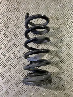 Mola traseira Ford Mustang VI 2016 OEM FR3C5560BC