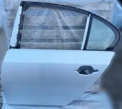 BMW E60 Bakdörr OEM TITANSILBER 354/7 Sedan
