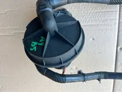 Toissijainen ilmapumppu OEM 8D1820021 Audi A4 B5:lle