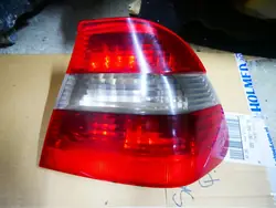 BMW E46 Sedán Lámpara Trasera Derecha 6910532