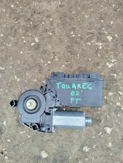 Motor do limpador traseiro direito Volkswagen Touareg 7L