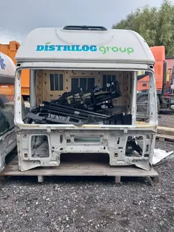 Cabine étroite Iveco Stralis Hi-Way OEM Kabina iveco hi way waska