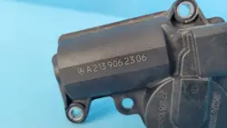 Mercedes pakoputken läppätoimija OEM A2139062306