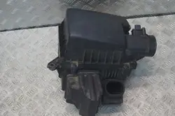 Nissan Ilmansuodinkotelo OEM 1173104S01 - Käytetty