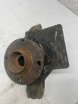 Moyeu de roue avant BA0258A côté droit Audi Coupe