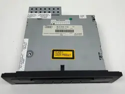 Audi Q7 CD-vaihtaja OEM 4L0035110 - Käytetty