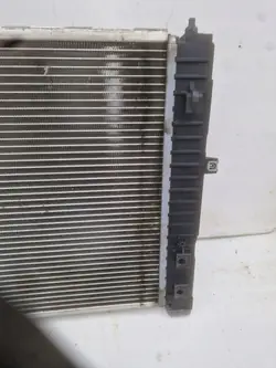 Radiateur d'eau VW Passat B5 Audi A4 8D0121251