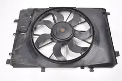 VATTENKYLARFLÄKT MERCEDES W176 A2465000093