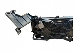 Radiador de agua NISSAN 2017 OEM 214813NL1B