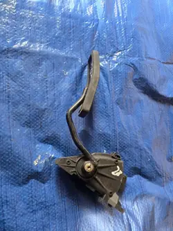 Pédale d'accélérateur OEM 9226944AC pour Opel Omega B