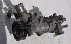 Vattenpump Mercedes W117 45 AMG 2.0 T A1332000601