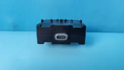 Mercedes USB-poort A2238201105 voor W206 C220