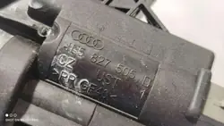 Peça Audi OE 4E5827505D usada - Encaixe direto