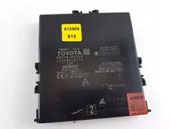 Keyless-moduuli Toyota Prius OEM 8999047220