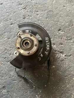 OEM 557804735 Moyeu Roue Avant - Côté Gauche