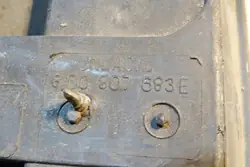 Rejilla de parachoques delantera AUDI A4 (8D2, B5) 8D0807683E