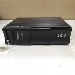 OEM 9663425180 CD-vaihtaja Citroën C5 II Break:lle