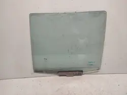 Vitre arrière gauche Mercedes W124 OEM RTEKO PAW726