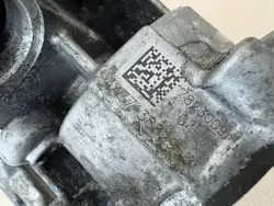 BMW Ölpumpe OEM 782300904 für F10 F11 F30 F31