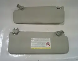 Palas de sol esquerda OEM para Skoda Octavia III - Usado