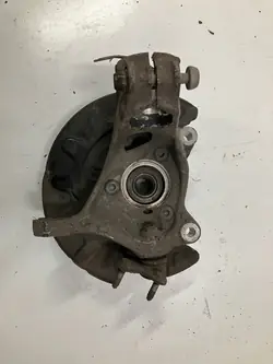 OEM 5Q0407257C Rotule gauche avant - Occasion
