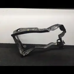 Paraurti anteriore superiore MERCEDES-BENZ E COUPE A2076200291