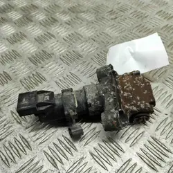 VW Touareg (7P5) bakre höger handbromsmotor OEM 11618115121